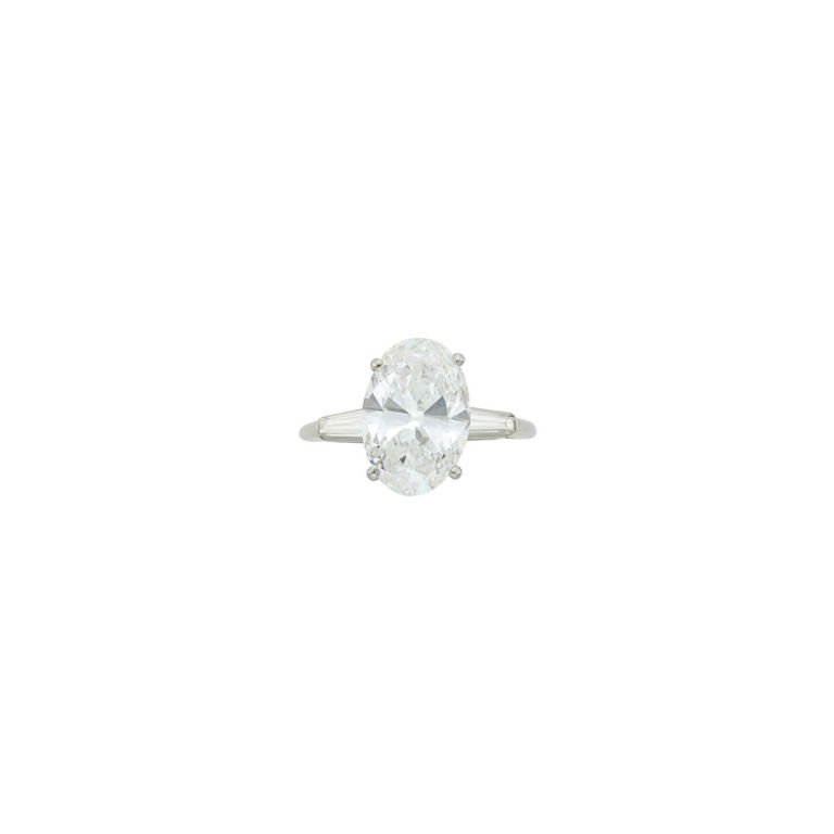 Platinum diamond ring