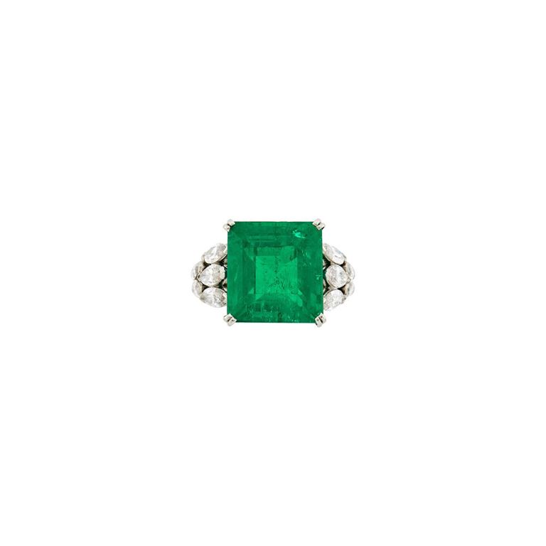 Platinum emerald diamond ring