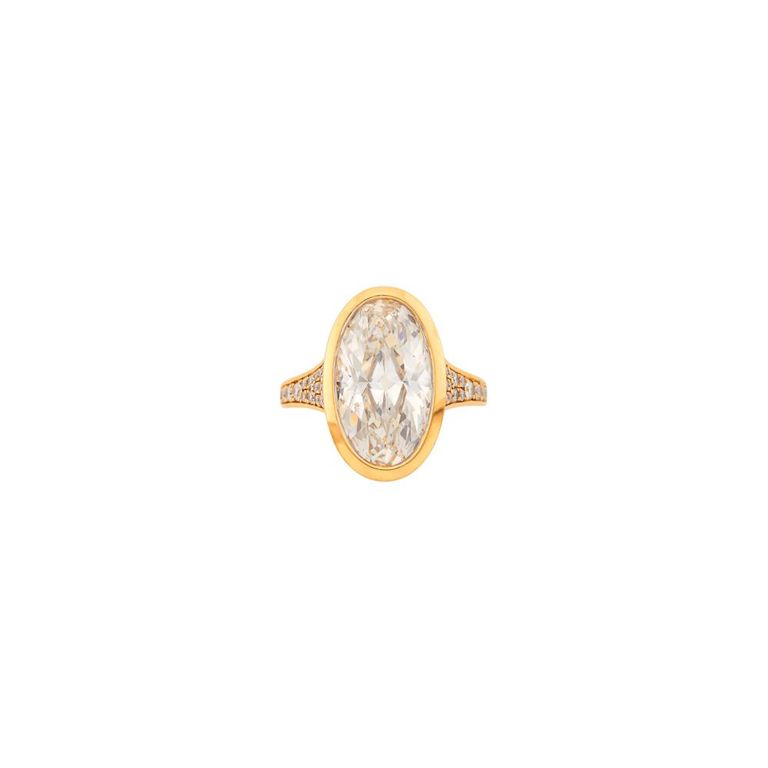 Gold diamond ring