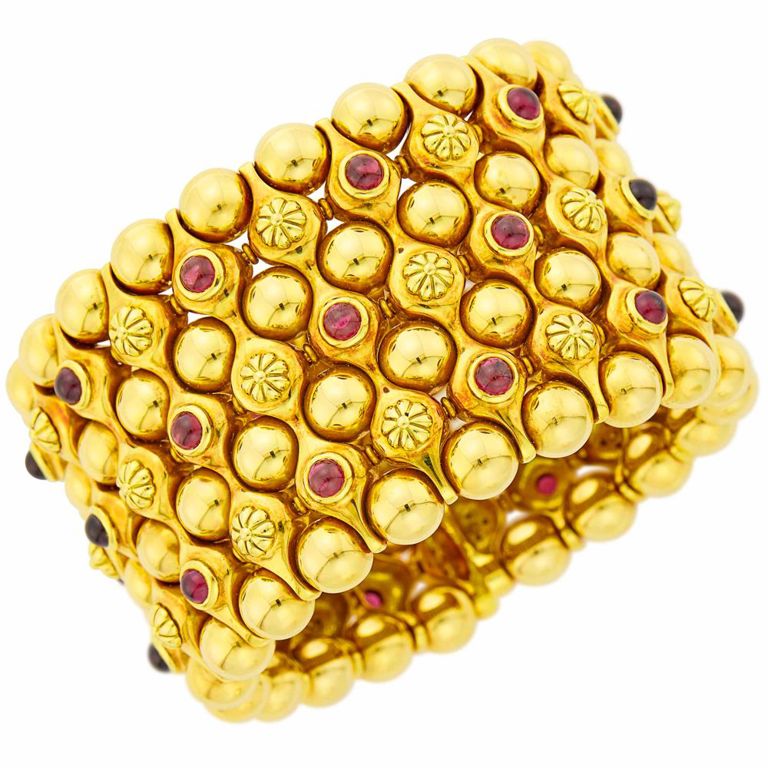 18k gold garnet cuff bracelet