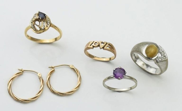 Collection of 10k and 14k gold jewelry