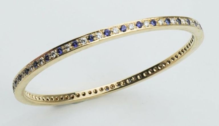 14k yellow gold sapphire and diamond bangle bracelet