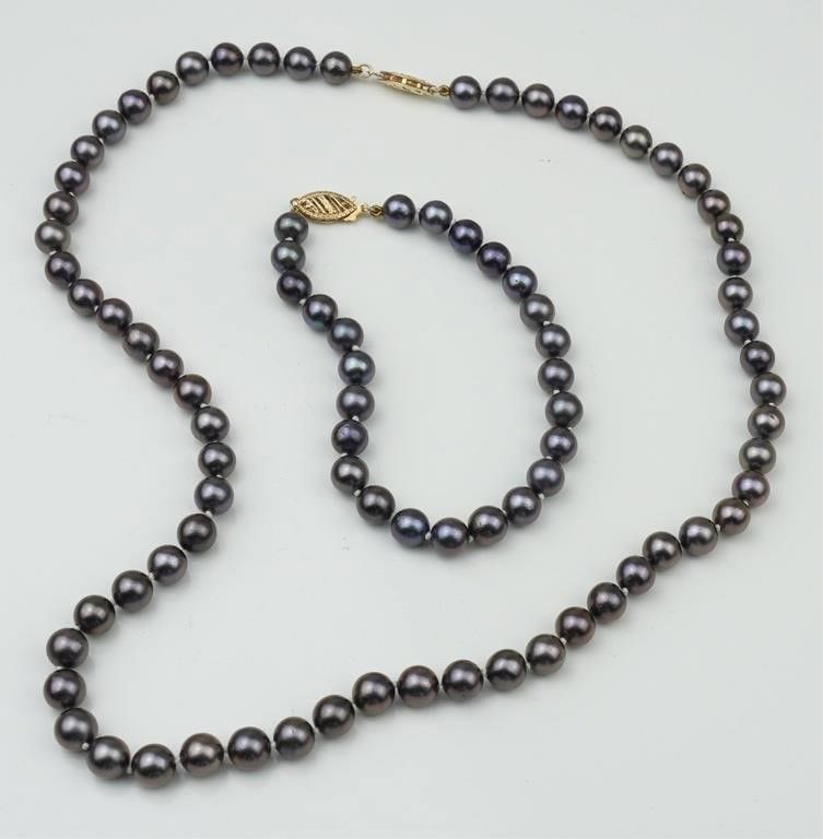 14k yellow gold black pearl necklace and bracelet set