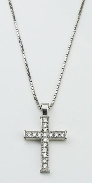 14k white gold diamond cross pendant with chain