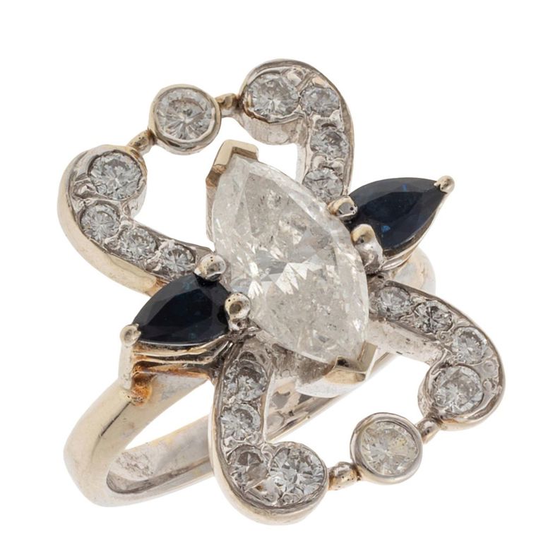 14k white gold diamond ring