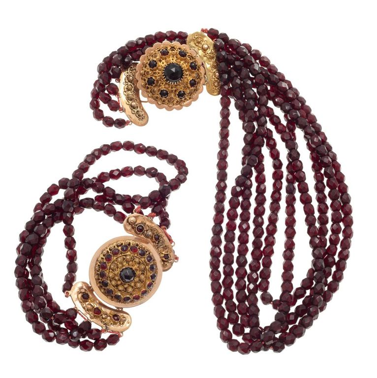 Dutch 14k rose gold garnet jewelry set