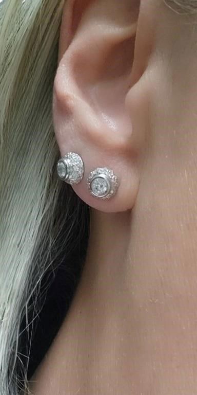 18k white gold diamond earrings
