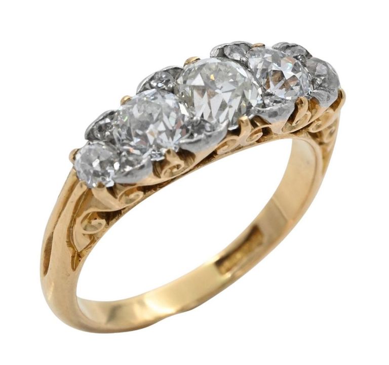 18k gold five stone diamond ring