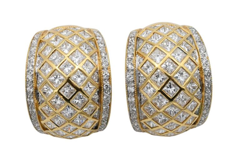 18k yellow gold diamond earrings