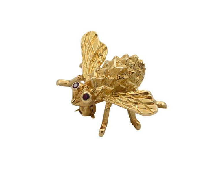 18k yellow gold ruby bee brooch