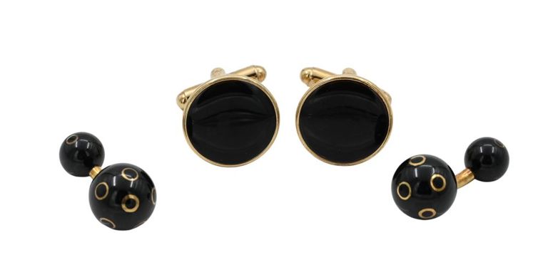 Two pairs of 14k yellow gold cufflinks