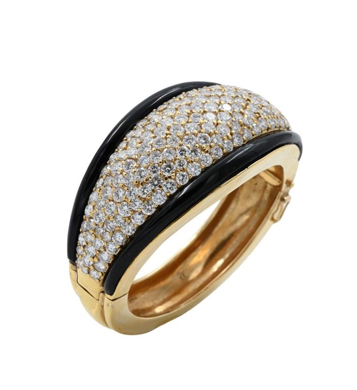 18k yellow gold onyx and diamond bangle bracelet