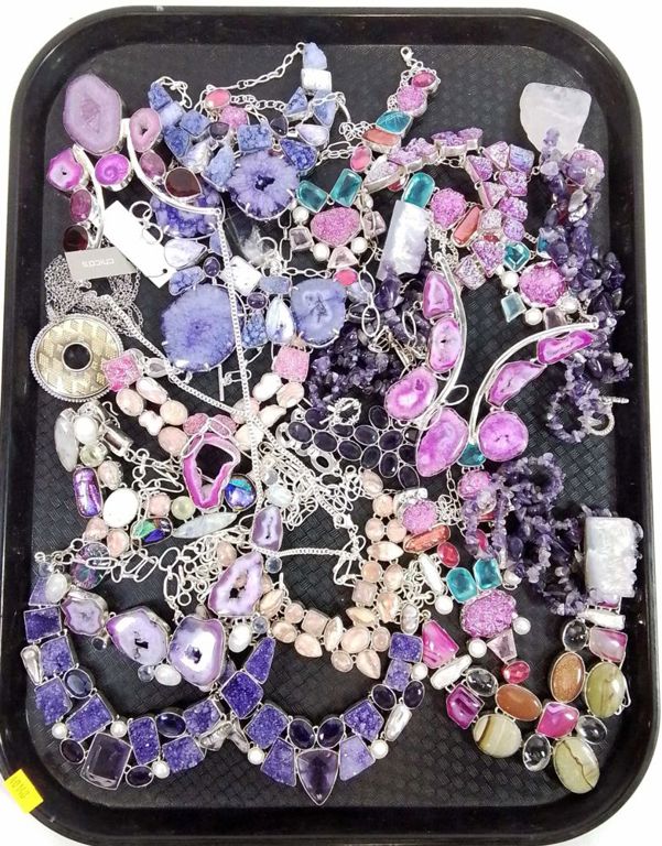Assorted fashion mineral and glass jewelry