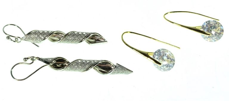 Assorted fashion earrings