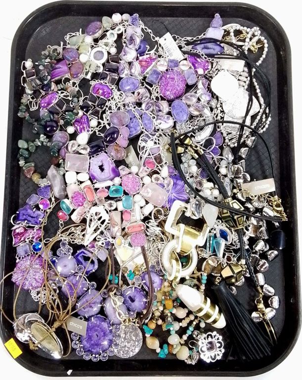 Assorted fashion minerals and glass jewelry