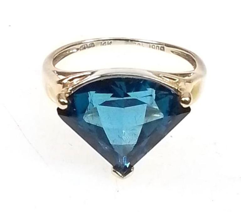 14k yellow gold blue topaz ring