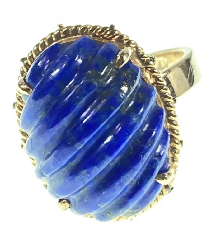 14k yellow gold and lapis lazuli ring