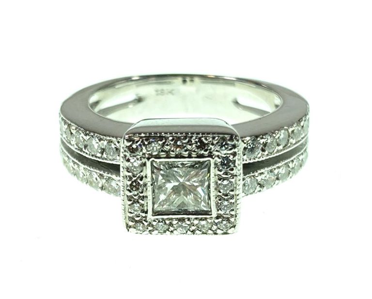 18k white gold and diamond wedding ring