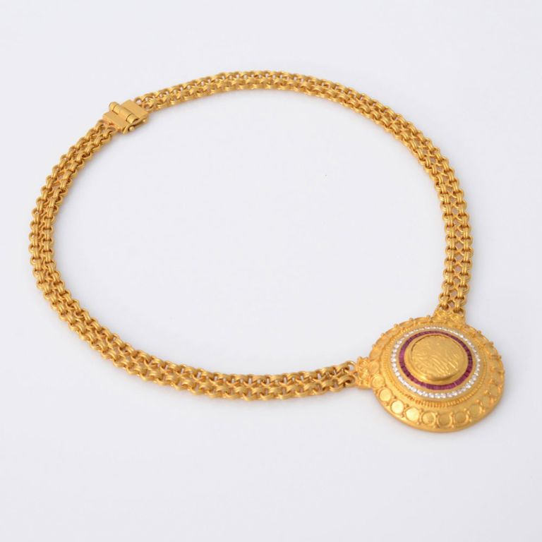 Gilan diamond and ruby estate necklace