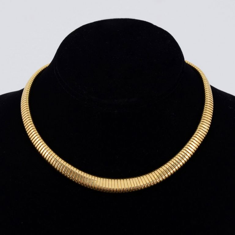 18k gold necklace