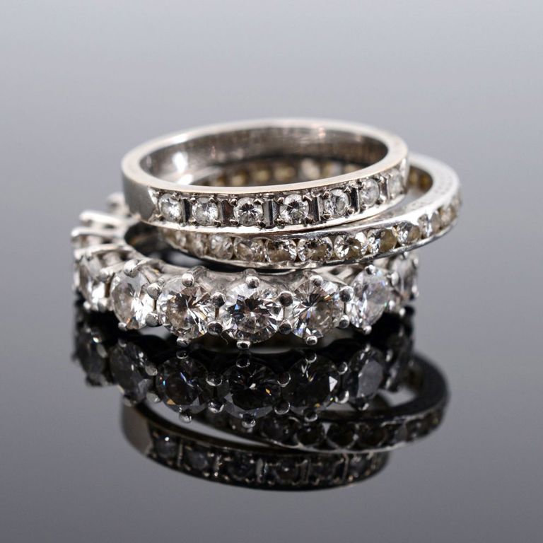 Trinity diamond estate rings set
