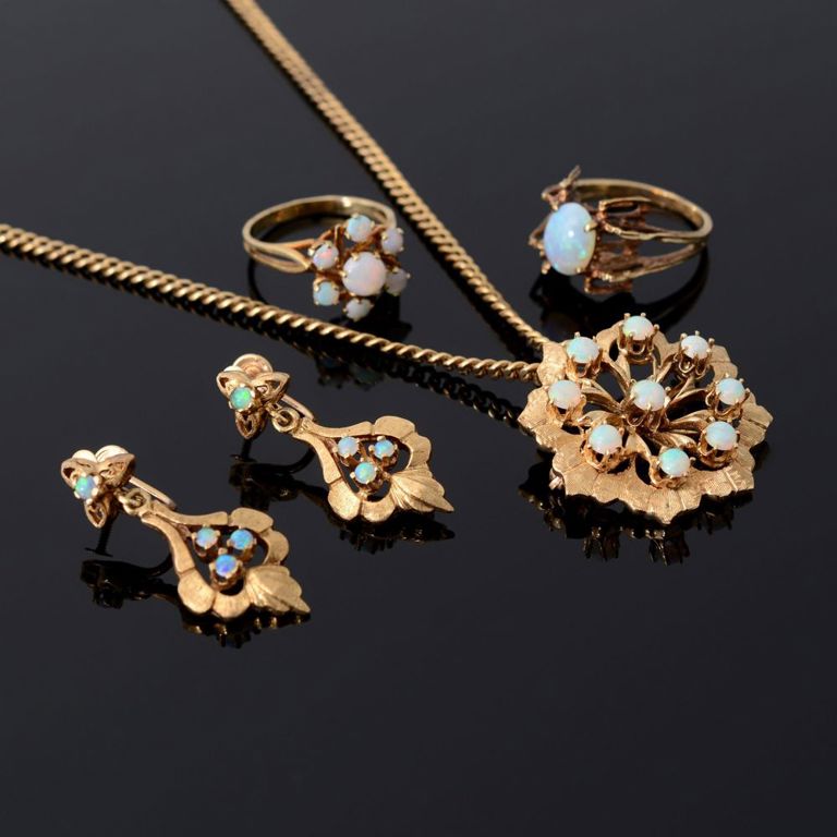 14k gold opal estate jewelry set