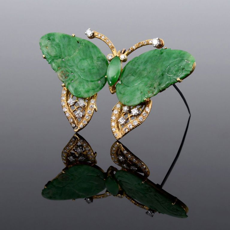 18k yellow gold jade diamond brooch