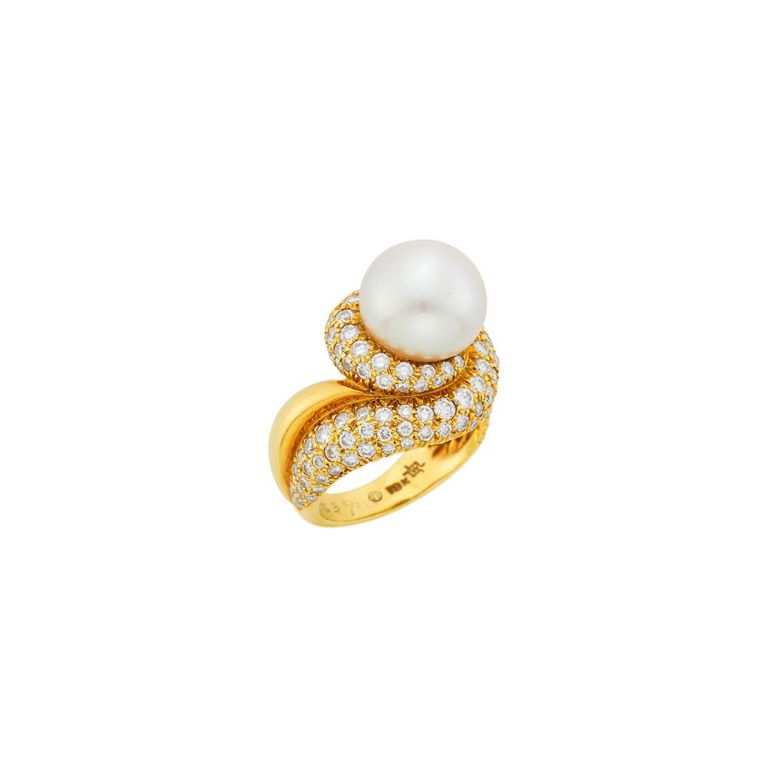 18k gold pearl diamond ring