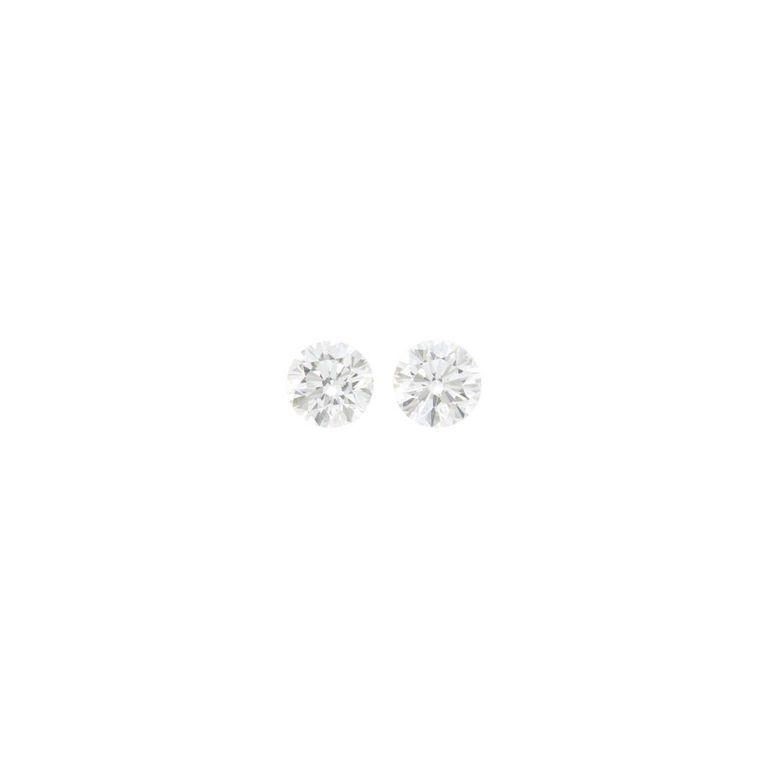 14k white gold diamond stud earrings