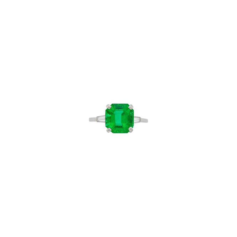 Platinum emerald diamond ring