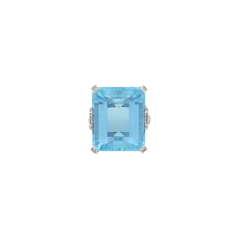 Platinum aquamarine diamond ring