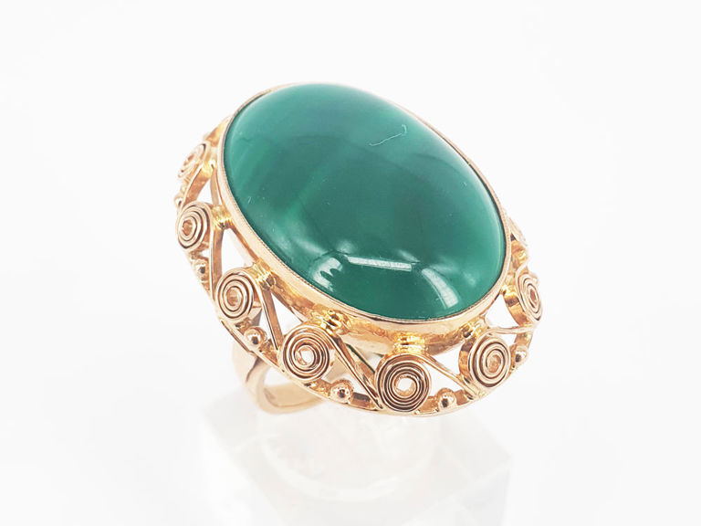 14k gold agate dress ring