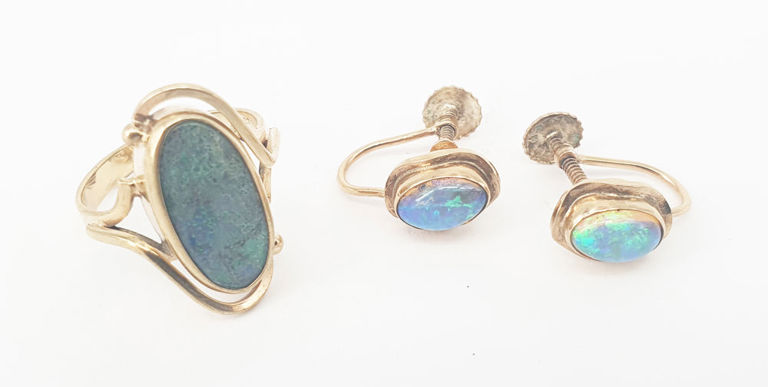 9k gold opal jewelry set