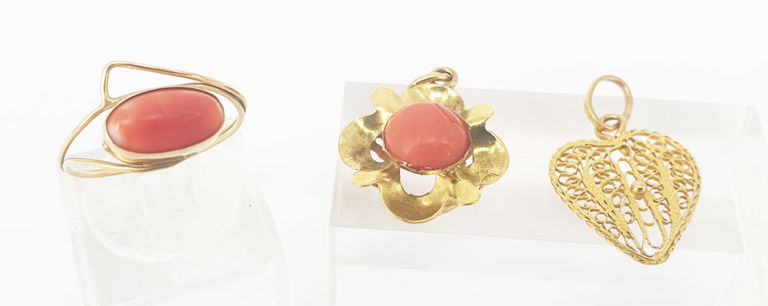 18k gold coral ring and pendants