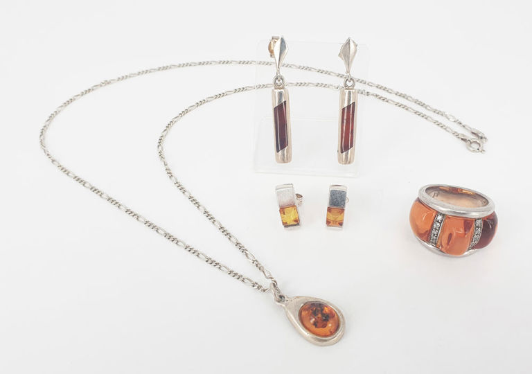 Sterling silver amber jewelry set