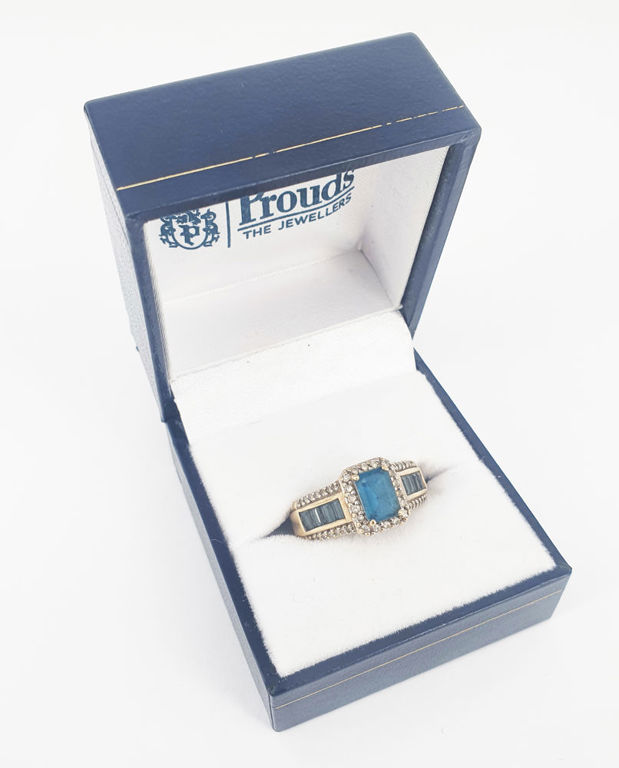 9k gold topaz dress ring