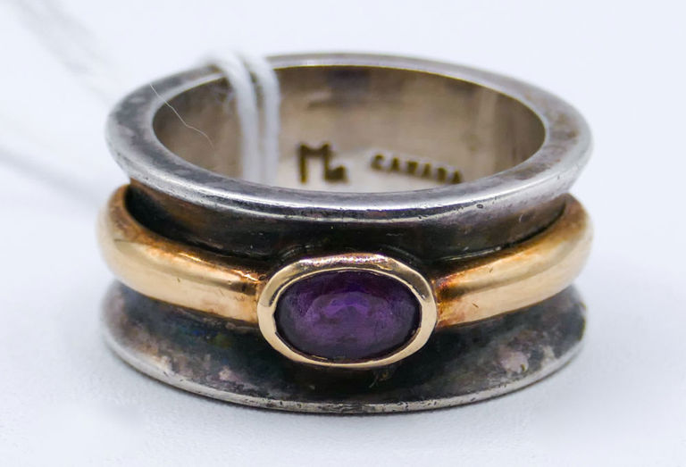 18k gold amethyst ring