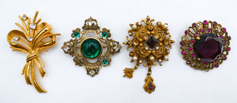 Designer costume brooch set