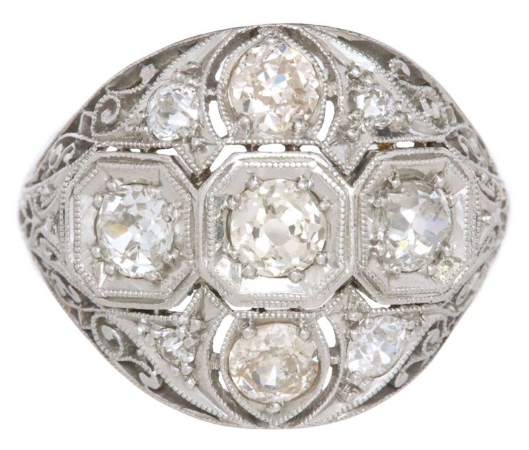 Art Deco platinum diamond ring