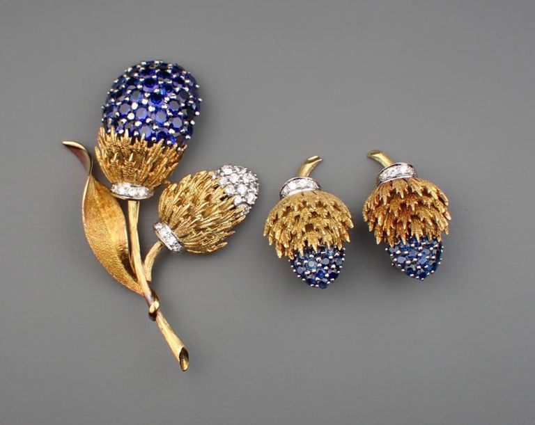 18k gold Erwin Pearl brooch and earring set