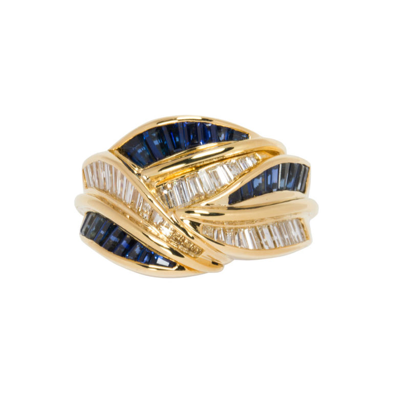 18k gold sapphire and diamond ring