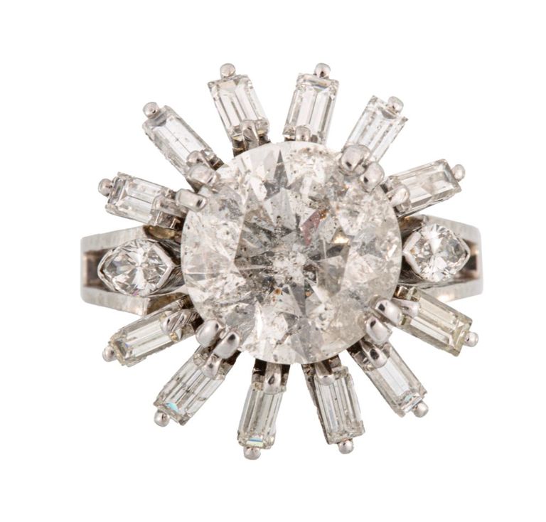 Platinum diamond ring