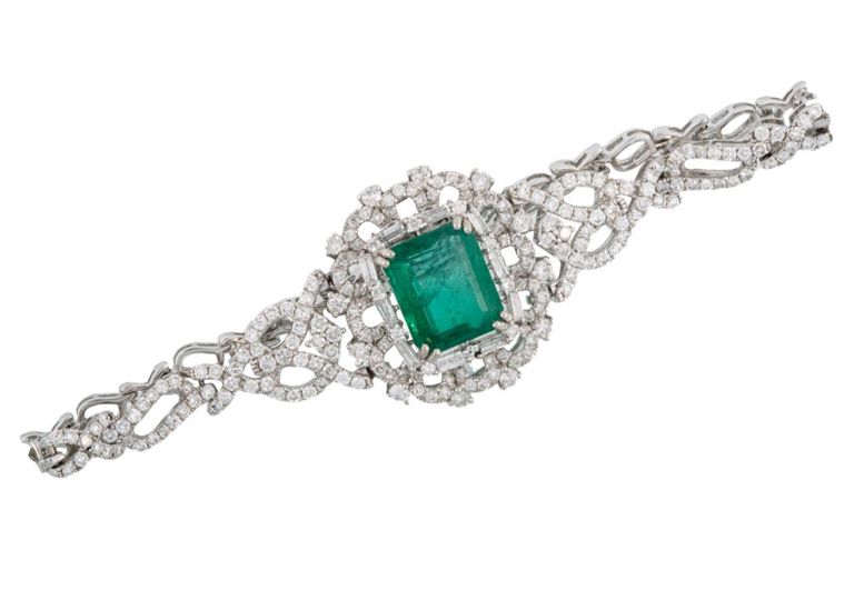 14k white gold emerald and diamond bracelet