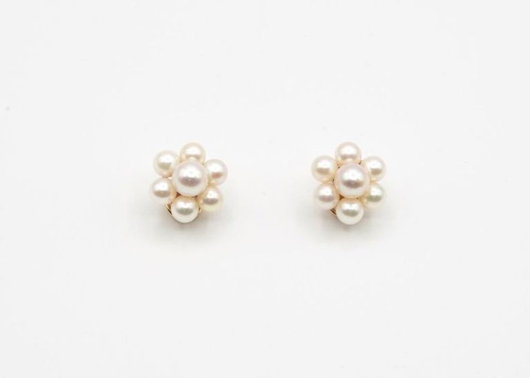 Cultured pearl gold dress clips