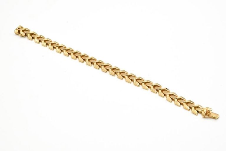 18k gold bracelet