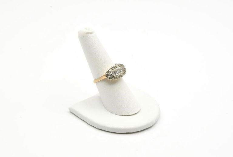 14k white gold diamond ring
