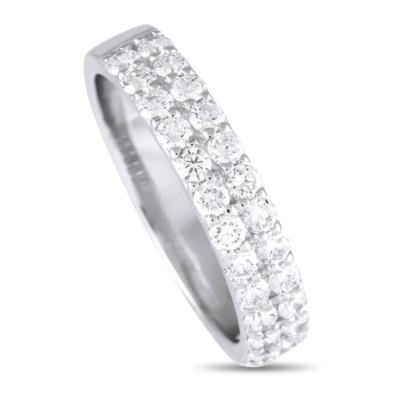 14k white gold lab-grown diamond ring