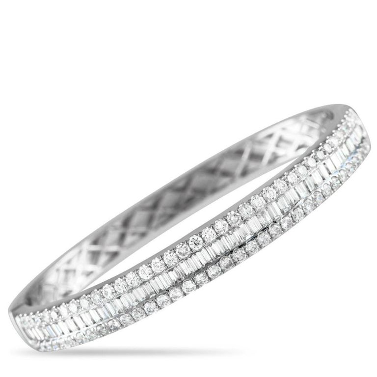18k white gold diamond bangle bracelet
