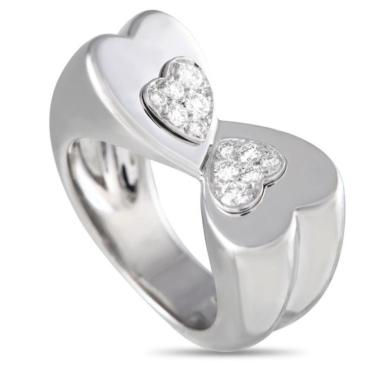 18k white gold diamond twin hearts ring