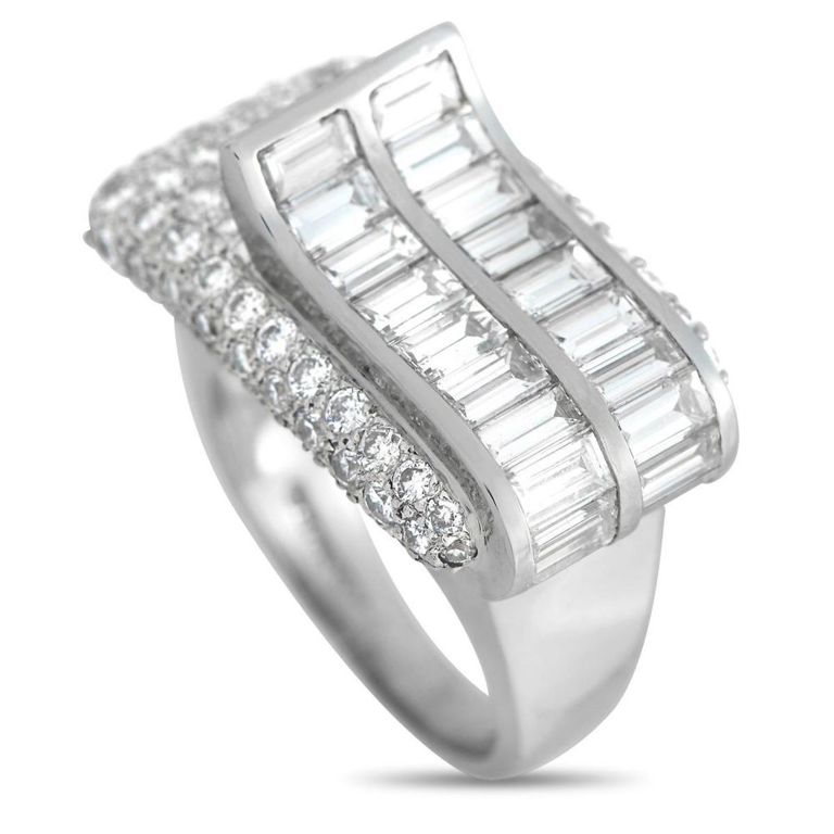 Platinum diamond ring